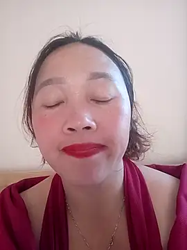 miumiu 00 online show from 02/06/26, 09:49