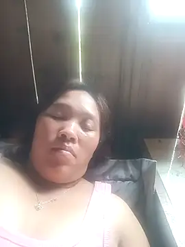 miumiu 00 online show from 09/25/25, 07:03