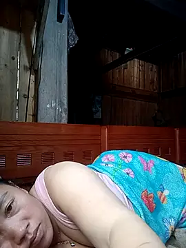 miumiu 00 online show from 07/08/26, 05:19