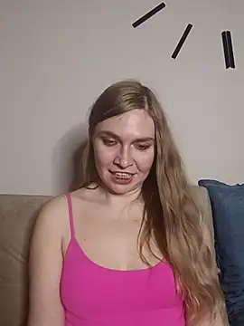 KisaVixen online show from 04/15/26, 07:58