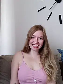 KisaVixen online show from 04/19/26, 10:38