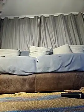 Indian GlowingMiax online show from 03/02/26, 06:36