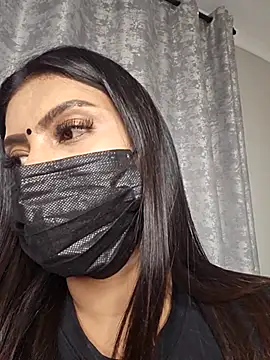 Indian GlowingMiax online show from 03/12/26, 03:49