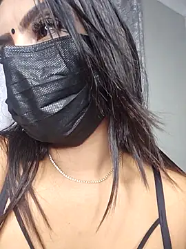 Indian GlowingMiax online show from 03/11/26, 08:19