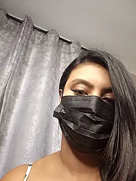 Indian GlowingMiax online show from 04/13/26, 07:01