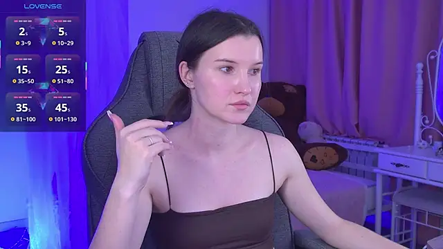 AgataWillis online show from 04/07/26, 05:04