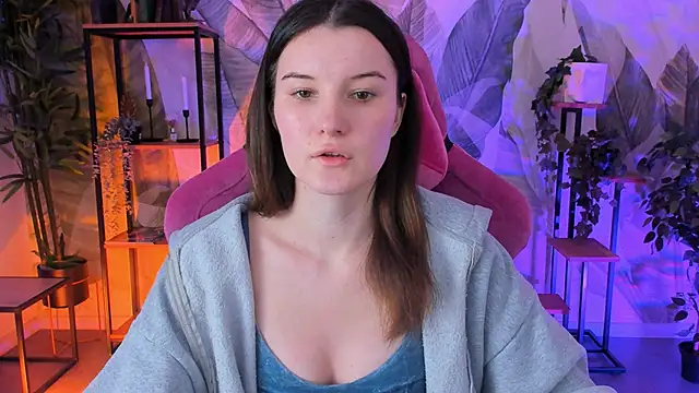 Snapshot of AgataWillis chatting on 12/01/25, 11:22 AgataWillis online show from 12/01/25, 11:22