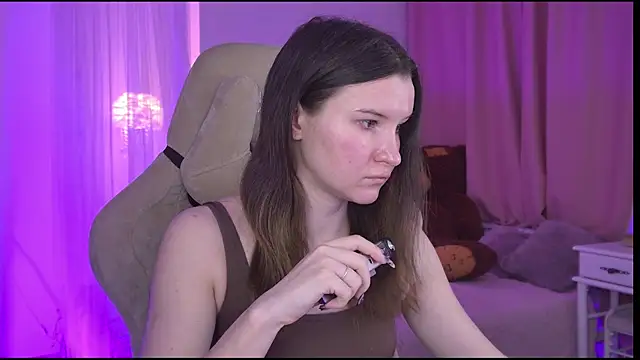 AgataWillis online show from 04/04/26, 04:30