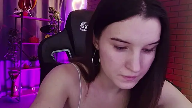 Snapshot of AgataWillis chatting on 11/25/25, 08:58 AgataWillis online show from 11/25/25, 08:58