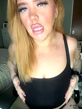 MysteriousMylaX online show from 11/04/25, 01:04