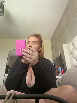 MysteriousMylaX online show from 04/08/26, 02:18