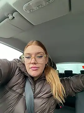 MysteriousMylaX online show from 02/05/26, 02:35