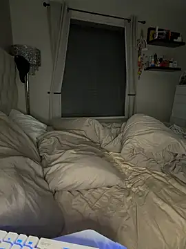 MysteriousMylaX online show from 04/10/26, 10:17