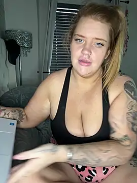 MysteriousMylaX online show from 12/21/25, 10:28