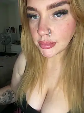 MysteriousMylaX online show from 10/06/25, 02:29