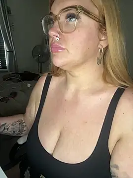 MysteriousMylaX online show from 10/07/25, 04:08