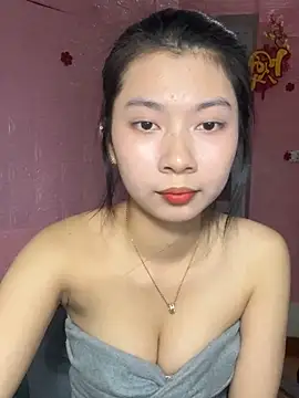Snapshot of Phthao chatting on 10/02/25, 03:04 Phthao online show from 10/02/25, 03:04