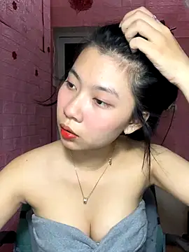 Snapshot of Phthao chatting on 09/27/25, 03:07 Phthao online show from 09/27/25, 03:07