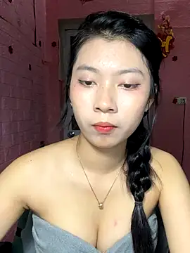 Snapshot of Phthao chatting on 10/04/25, 03:02 Phthao online show from 10/04/25, 03:02