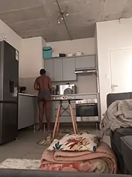 Snapshot of londie2 chatting on 11/07/25, 07:13 londie2 online show from 11/07/25, 07:13