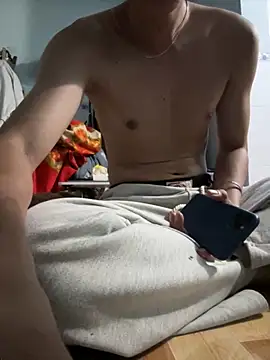 linh21107 online show from 11/07/25, 05:39