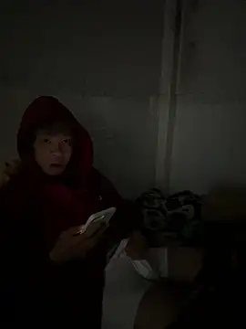 linh21107 online show from 01/06/26, 07:40