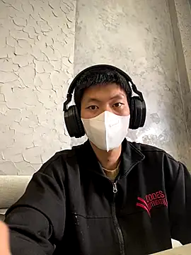 linh21107 online show from 11/07/25, 01:21