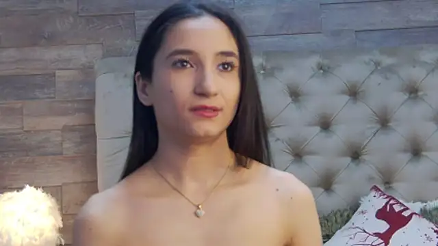 CarolinaBlair online show from 12/23/25, 08:46