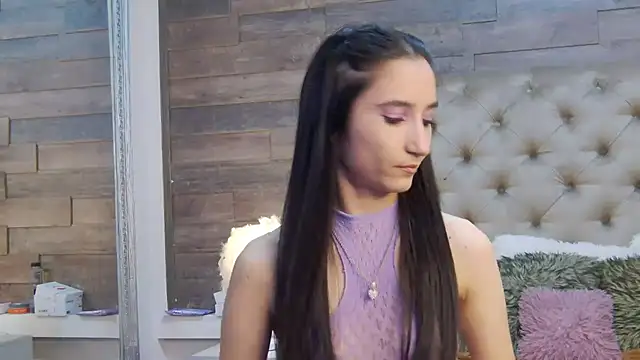 CarolinaBlair online show from 11/28/25, 08:09