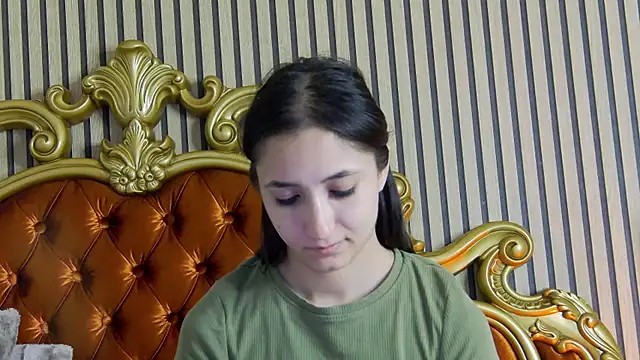Snapshot of CarolinaBlair chatting on 07/14/26, 02:16 CarolinaBlair online show from 07/14/26, 02:16