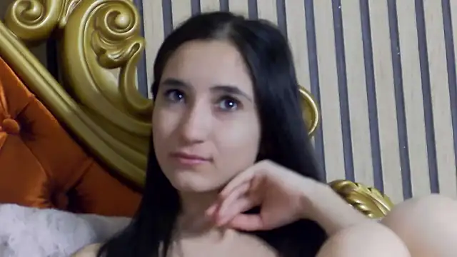 CarolinaBlair online show from 04/14/26, 07:35