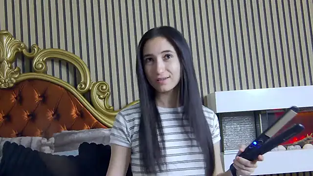 CarolinaBlair online show from 05/08/26, 03:43