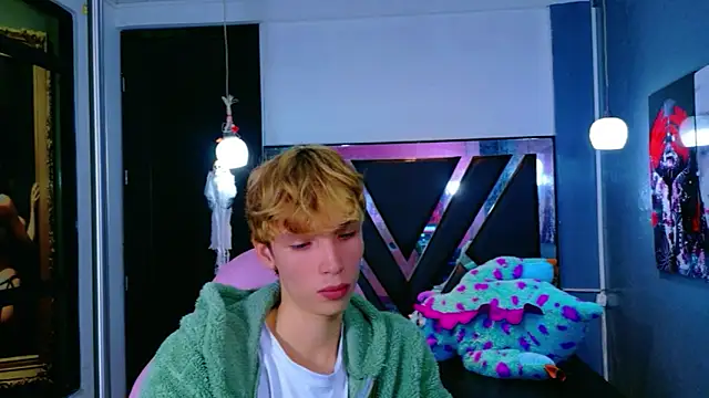 Snapshot of park_jimin1 chatting on 11/06/25, 12:09 park jimin1 online show from 11/06/25, 12:09