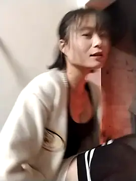 linda bae00 online show from 11/19/25, 01:16