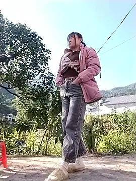 linda bae00 online show from 11/29/25, 01:50