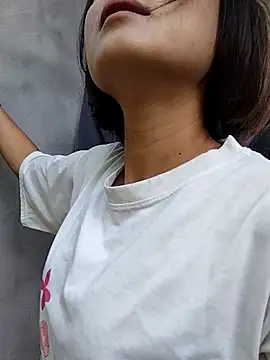 linda bae00 online show from 11/07/25, 01:43