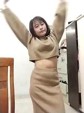 linda bae00 online show from 02/09/26, 01:42