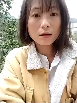 linda bae00 online show from 12/14/25, 01:34