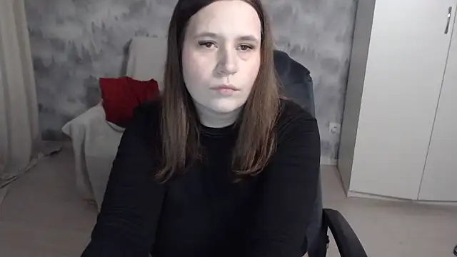 AdelinaLawson online show from 12/02/25, 07:15