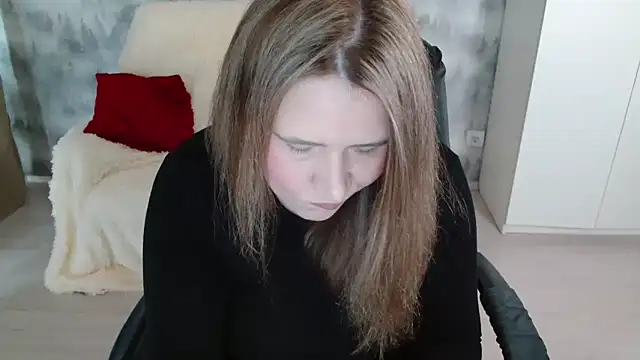 AdelinaLawson online show from 04/04/26, 08:10