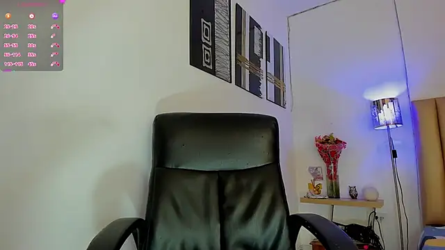 Princess Brunette online show from 10/14/25, 08:31