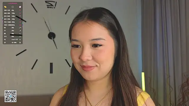 AlberthaEscue online show from 09/17/25, 04:14