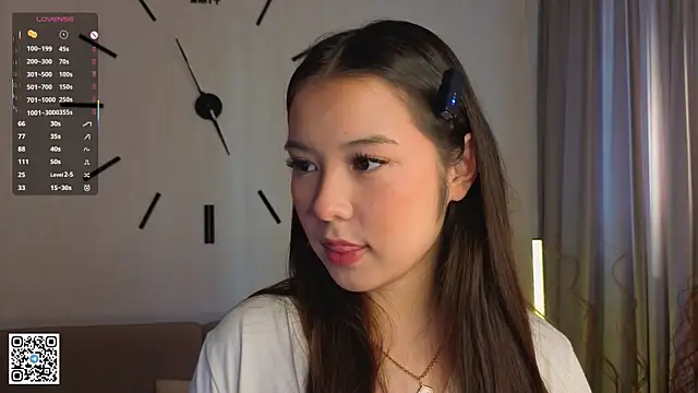 AlberthaEscue online show from 09/21/25, 04:17