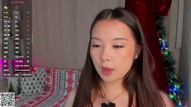 AlberthaEscue online show from 12/17/25, 04:17