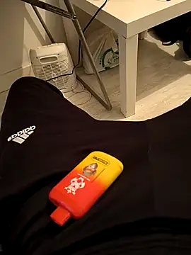 Snapshot of xxxfeo chatting on 10/25/25, 03:56 xxxfeo online show from 10/25/25, 03:56