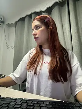 Snapshot of olivia_jass chatting on 04/20/26, 02:07 olivia jass online show from 04/20/26, 02:07
