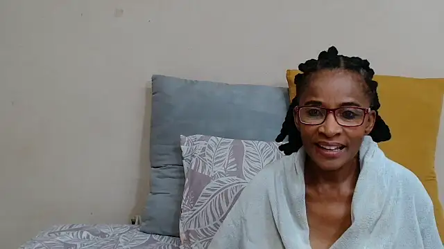 SugarPoppy24xxx online show from 10/13/25, 11:45
