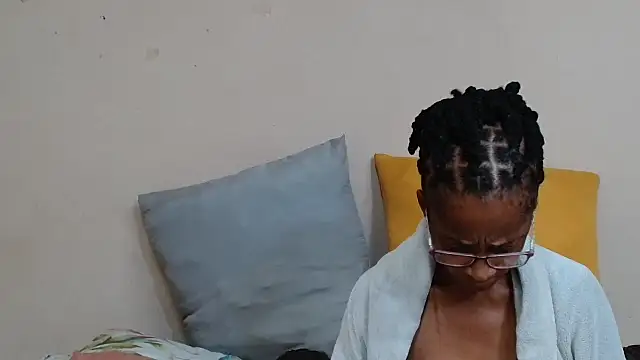 SugarPoppy24xxx online show from 10/11/25, 08:48