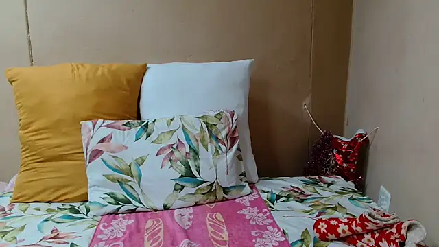 SugarPoppy24xxx online show from 12/17/25, 05:18