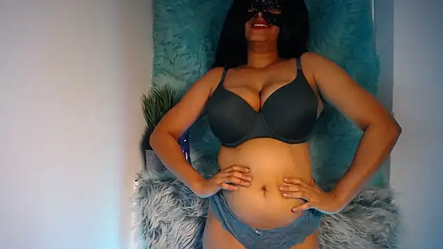 Spicy Maxy online show from 06/27/26, 01:00